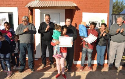 El gobierno de la provincia dejo habilitadas doce nuevas viviendas sociales en Quimilí