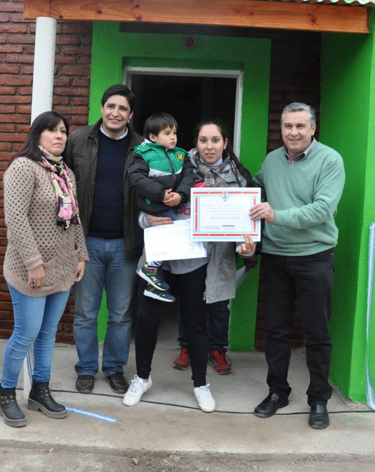 37340832_1891007657586667_6921353464089935872_n