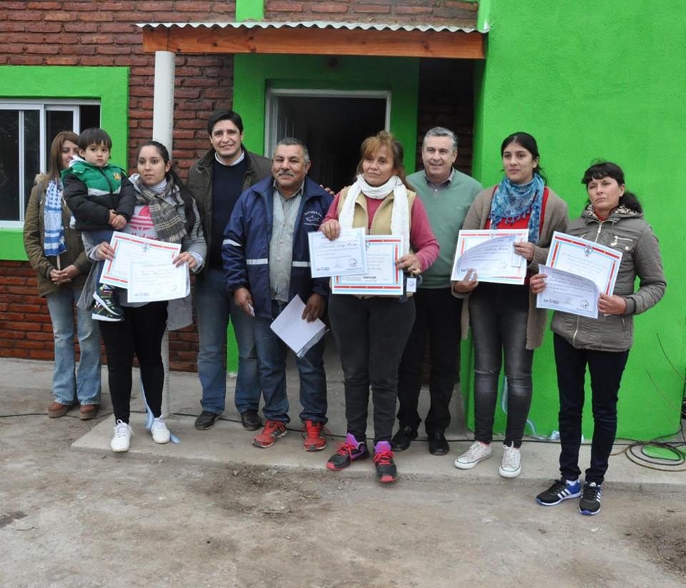 37368031_1891008014253298_4824233946927595520_n