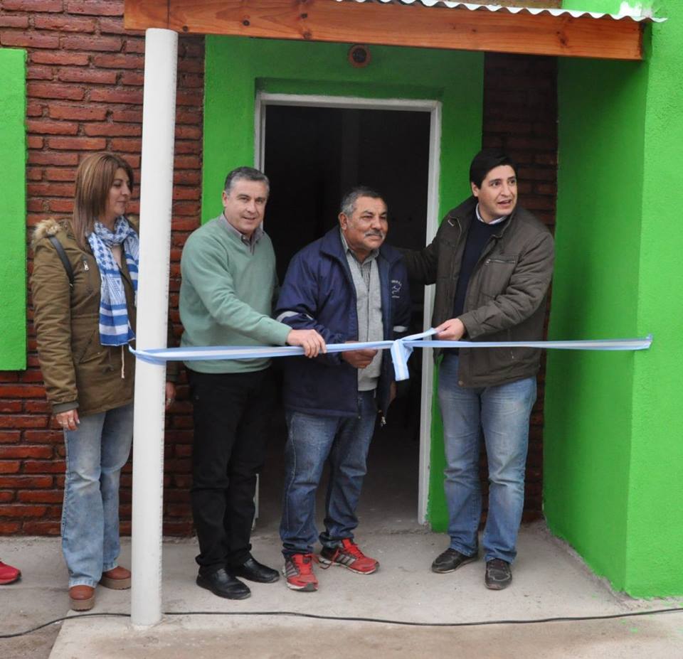 37380874_1891007630920003_4209733395132973056_n