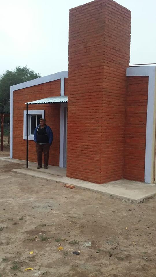 37565544_1895601830460583_1708926190967848960_n