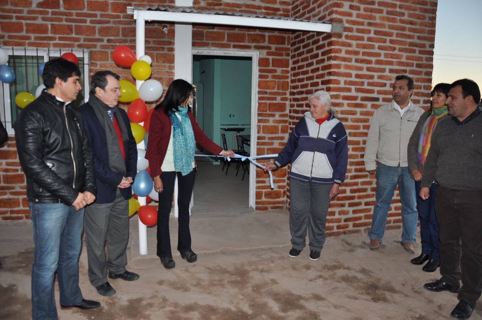 37594872_1895603413793758_5726735764138491904_o