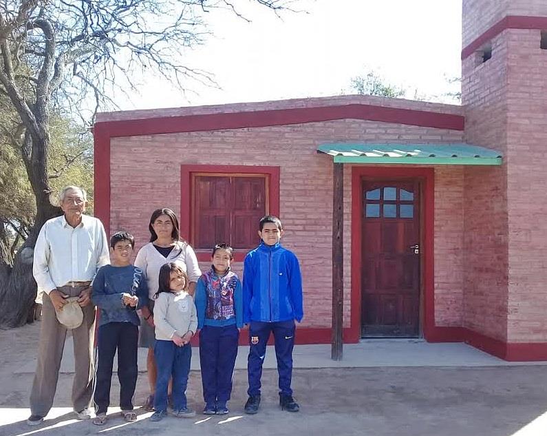 38391890_1917061854981247_1585070956332711936_n