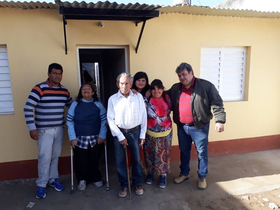 38458686_1922019784485454_3448590848692846592_n