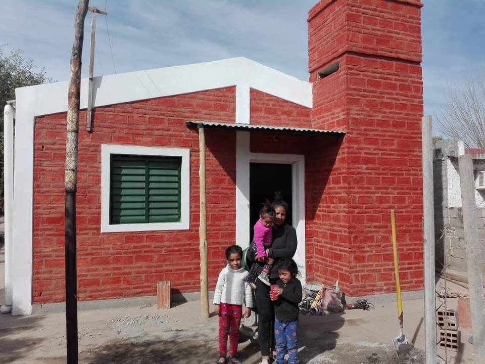 38660725_1923252594362173_4492266428447064064_n