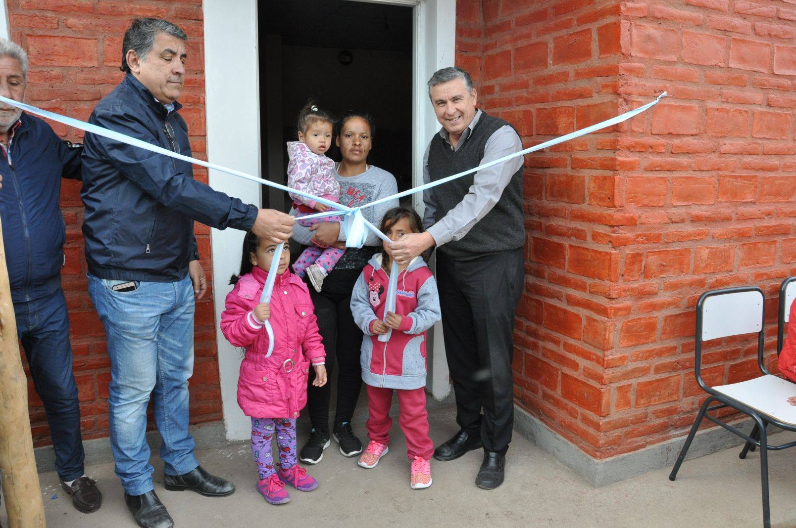 38668173_1923253594362073_663639508851359744_o