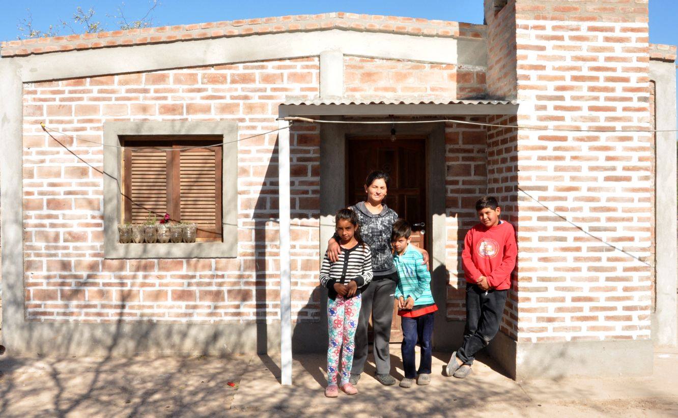 41169110_1967891423231623_8666508670567186432_o