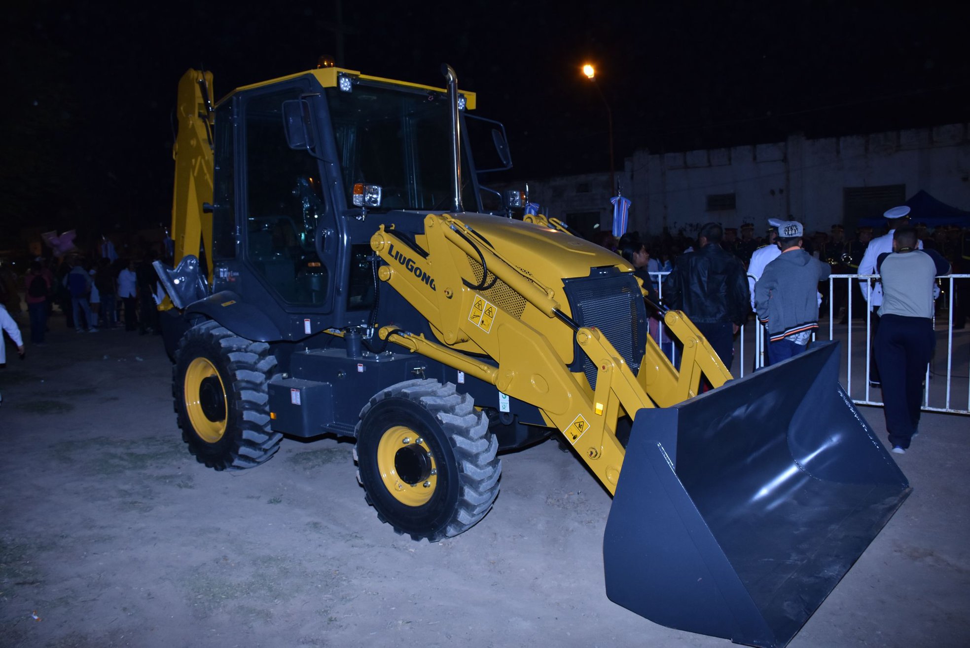 42195233_1985090481511717_7367619614324293632_o