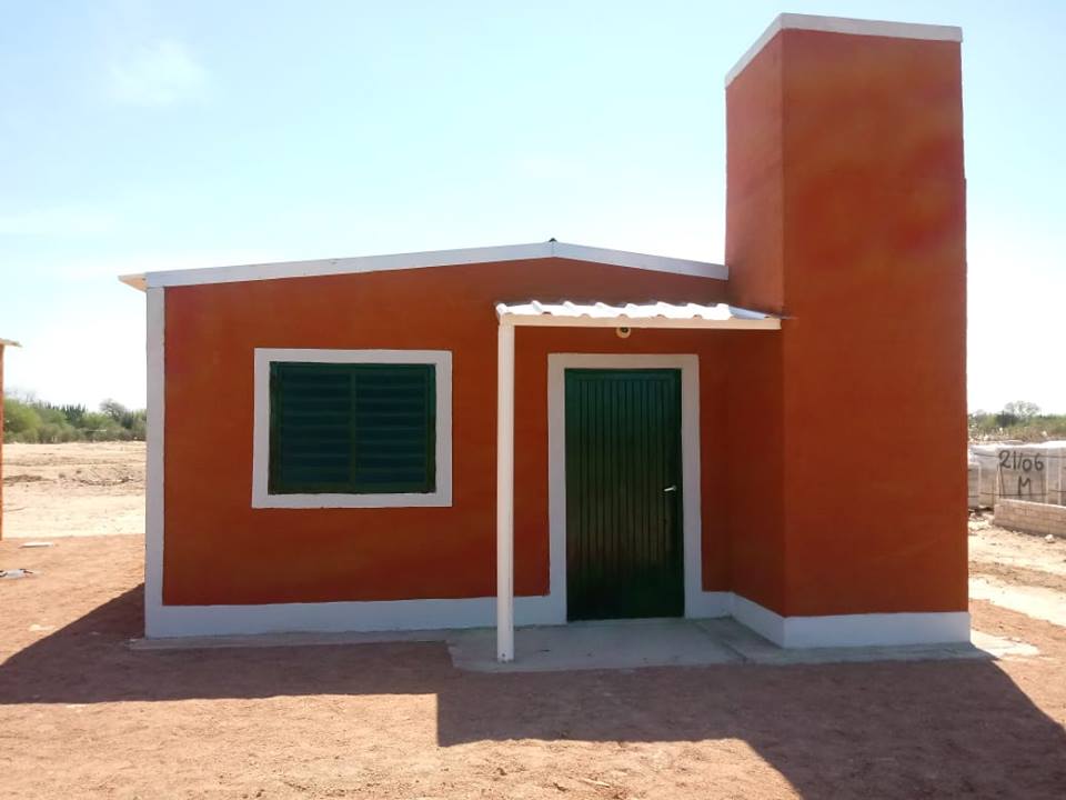 42221608_1985088388178593_7416709239386669056_n