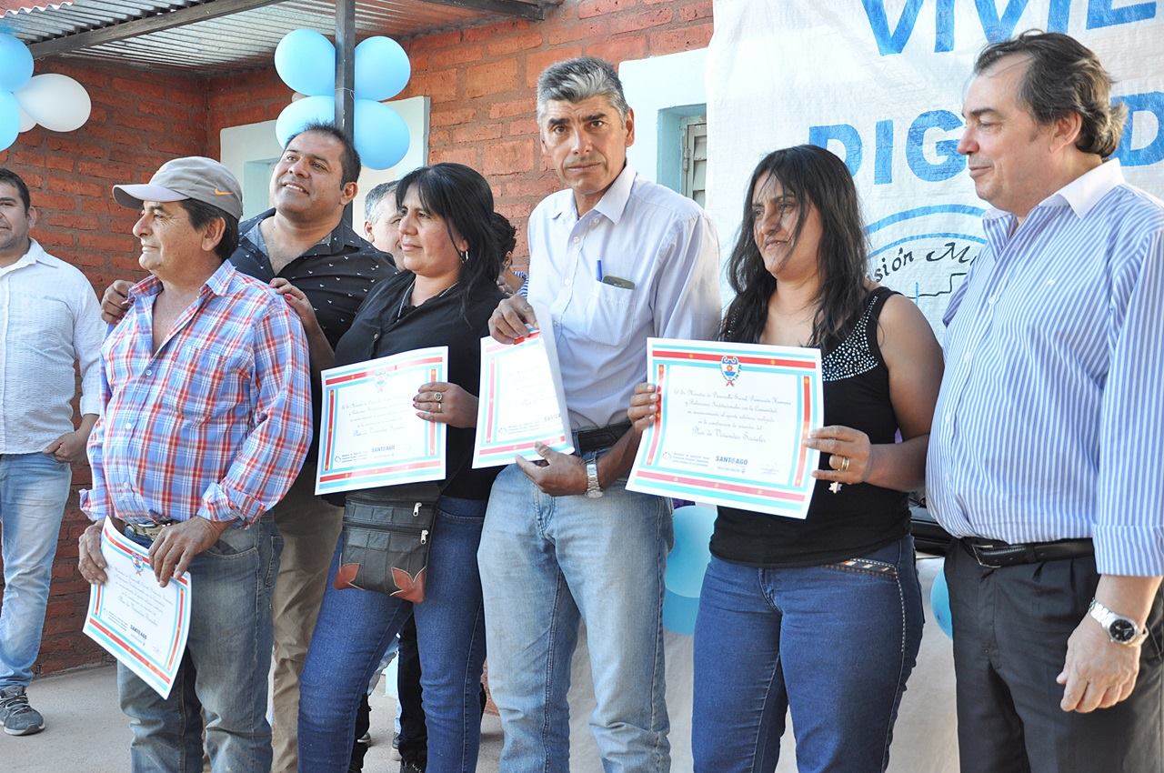 42875586_2002891319731633_4006682347993825280_o