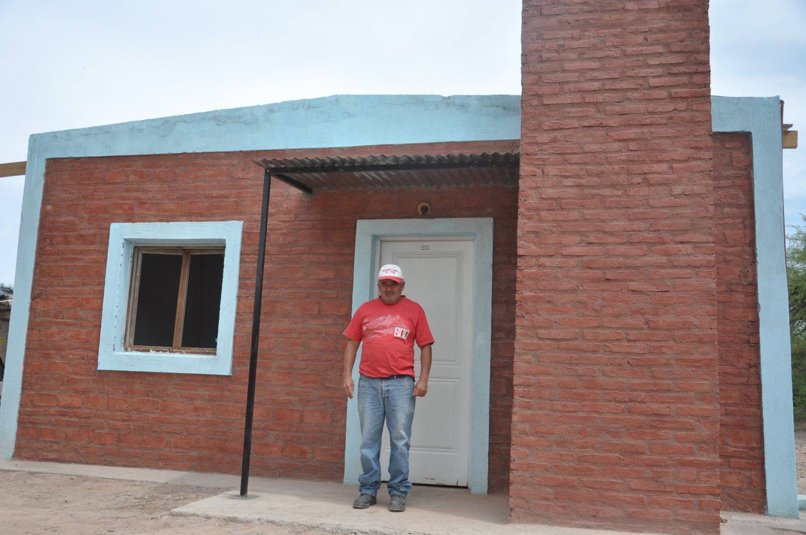 42925514_2002885606398871_865713682858901504_o