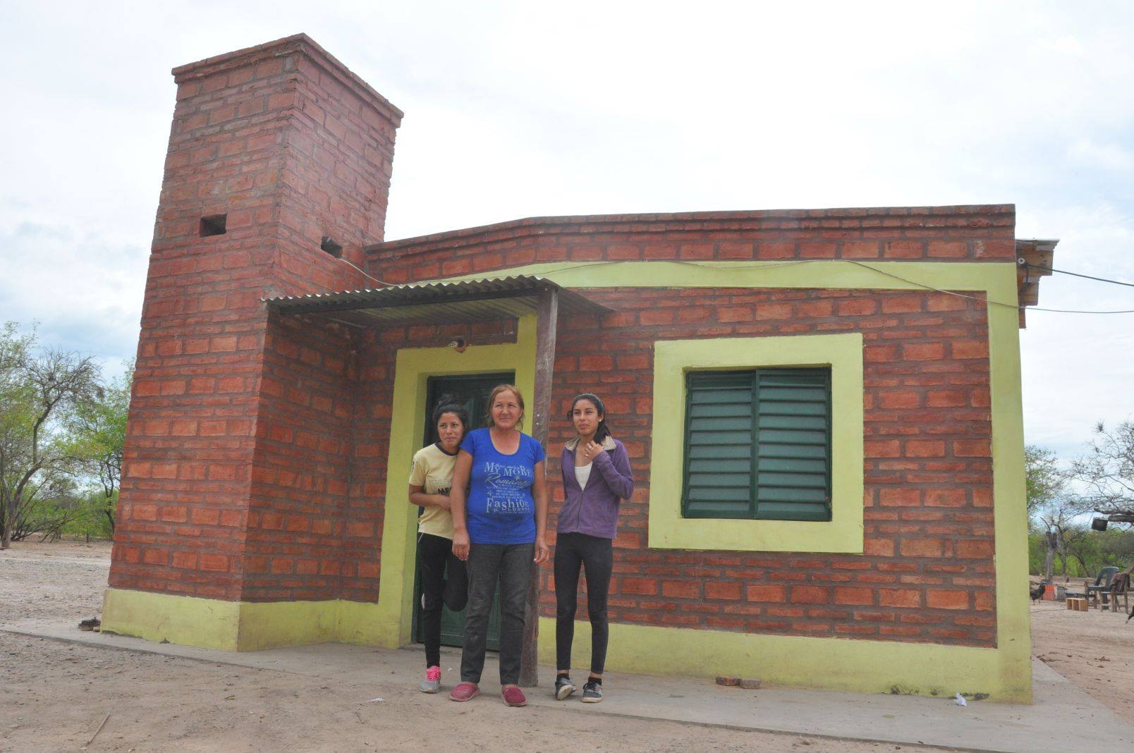 43222781_2002884769732288_8130668709632016384_o