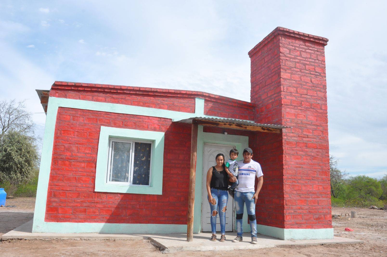 43246172_2002884176399014_8599395640448909312_o