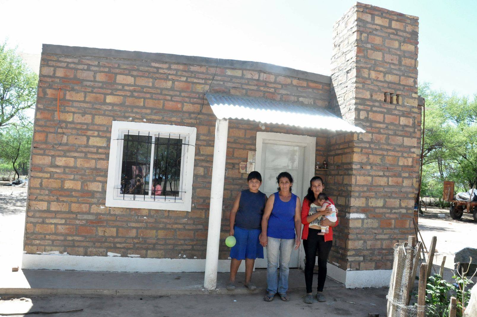 43762239_2029923040361794_16304649338355712_o