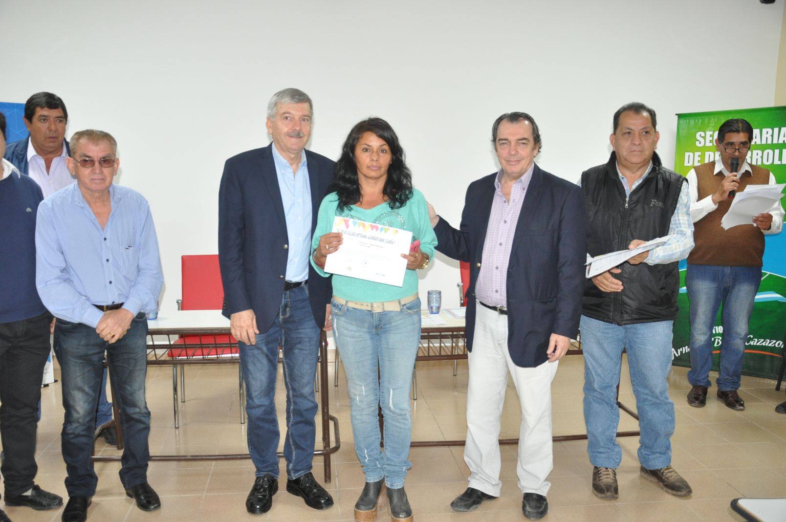 44833612_2029919603695471_915261903054307328_o