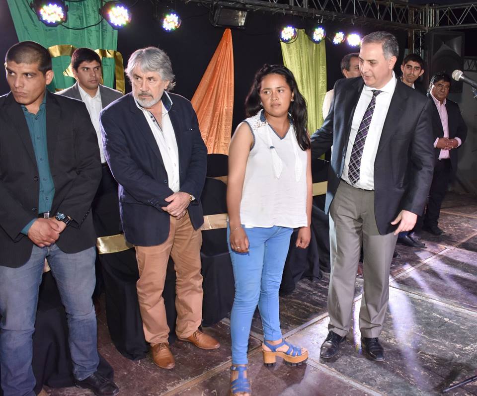 44908332_2034506656570099_4784420768324780032_n