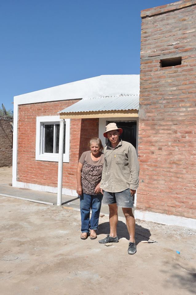 48917518_2120622747958489_2916375397773869056_n