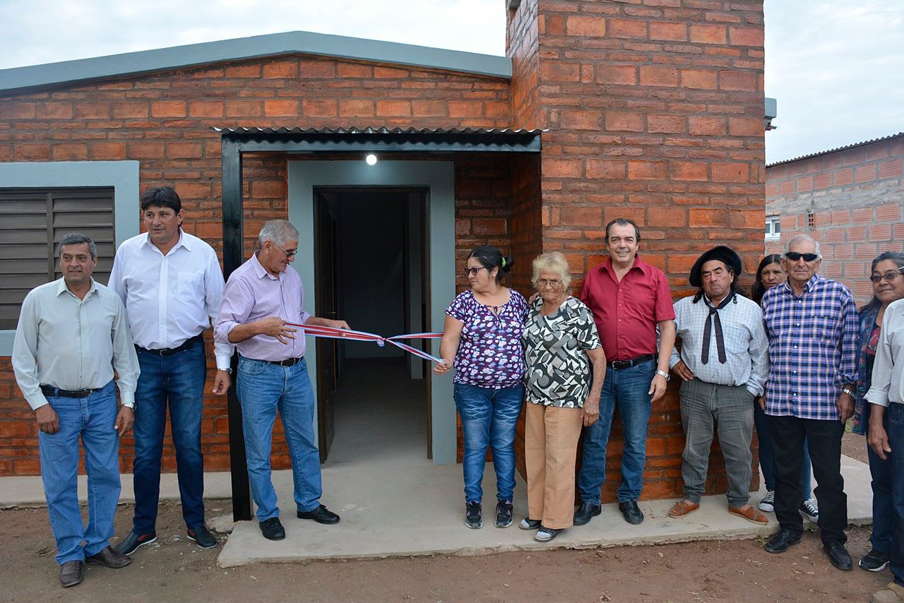 53145612_2214033418617421_168075874317369344_o