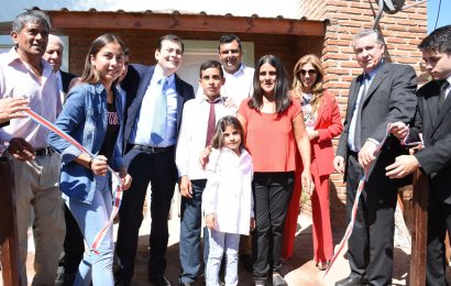 10 viviendas sociales inauguradas en Dpto. Juan Felipe Ibarra