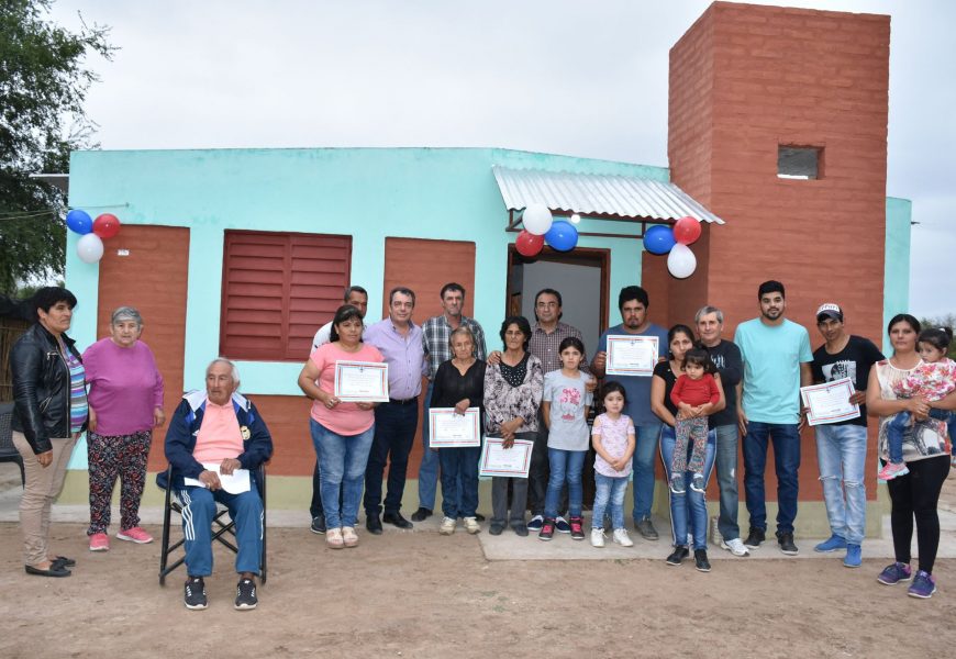 Viviendas Sociales inauguradas en Dpto Banda