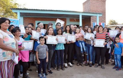 Entrega de Viviendas Sociales en Dpto. Figueroa