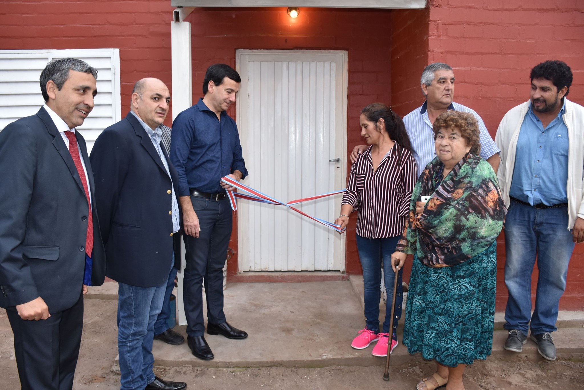 60251812_2323553800998715_1255996330254270464_o