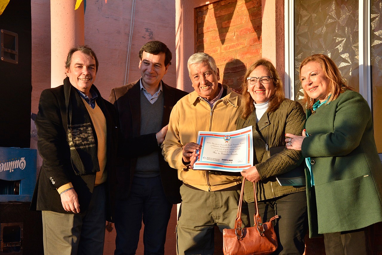 61779785_2366687716685323_1533921817142493184_o