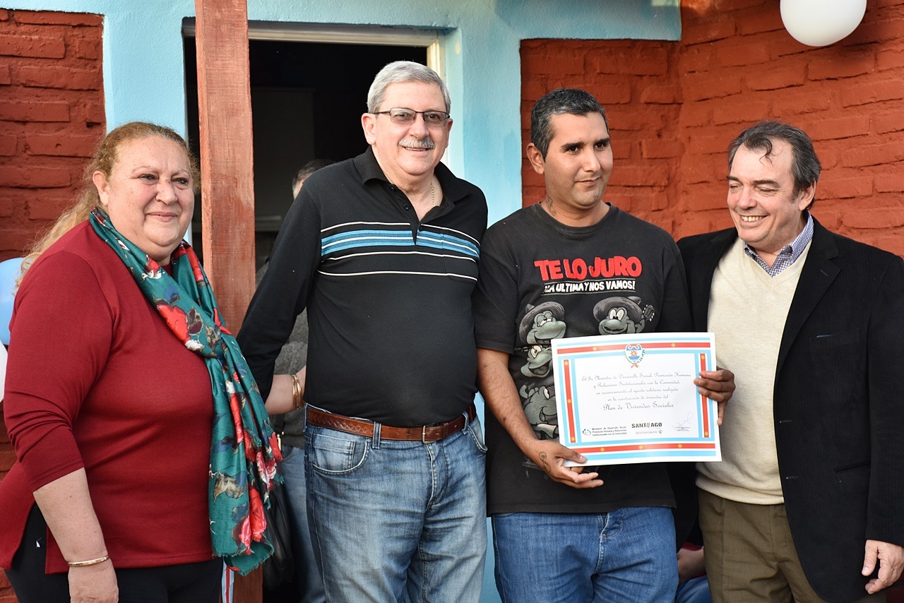 61976315_2372152396138855_1503073970453217280_o