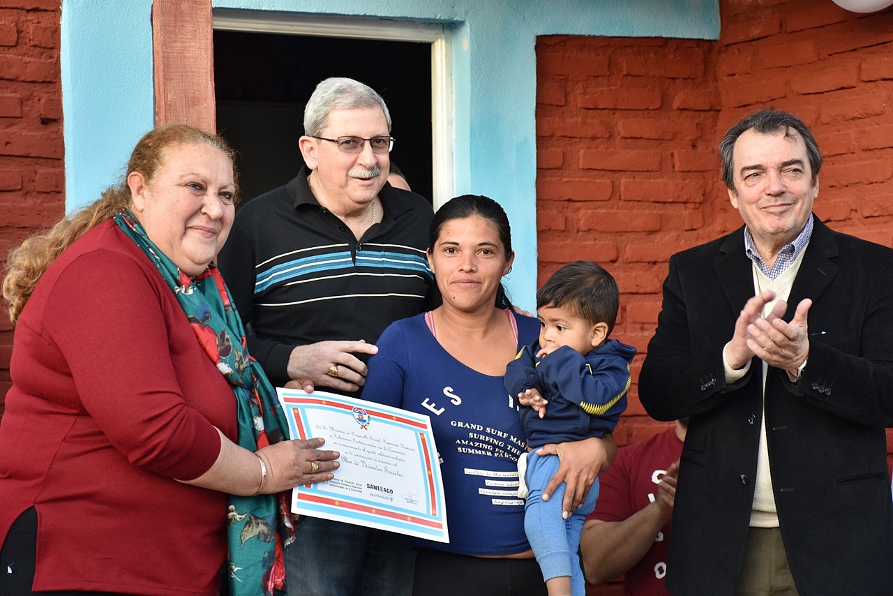 61987219_2372153066138788_1185523308565626880_o