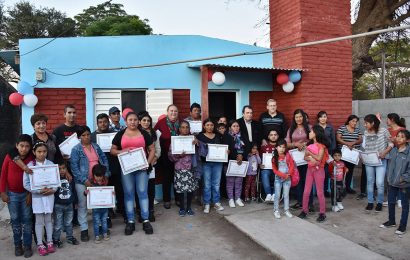 44 familias de Dpto. Juan Felipe Ibarra recibieron viviendas sociales