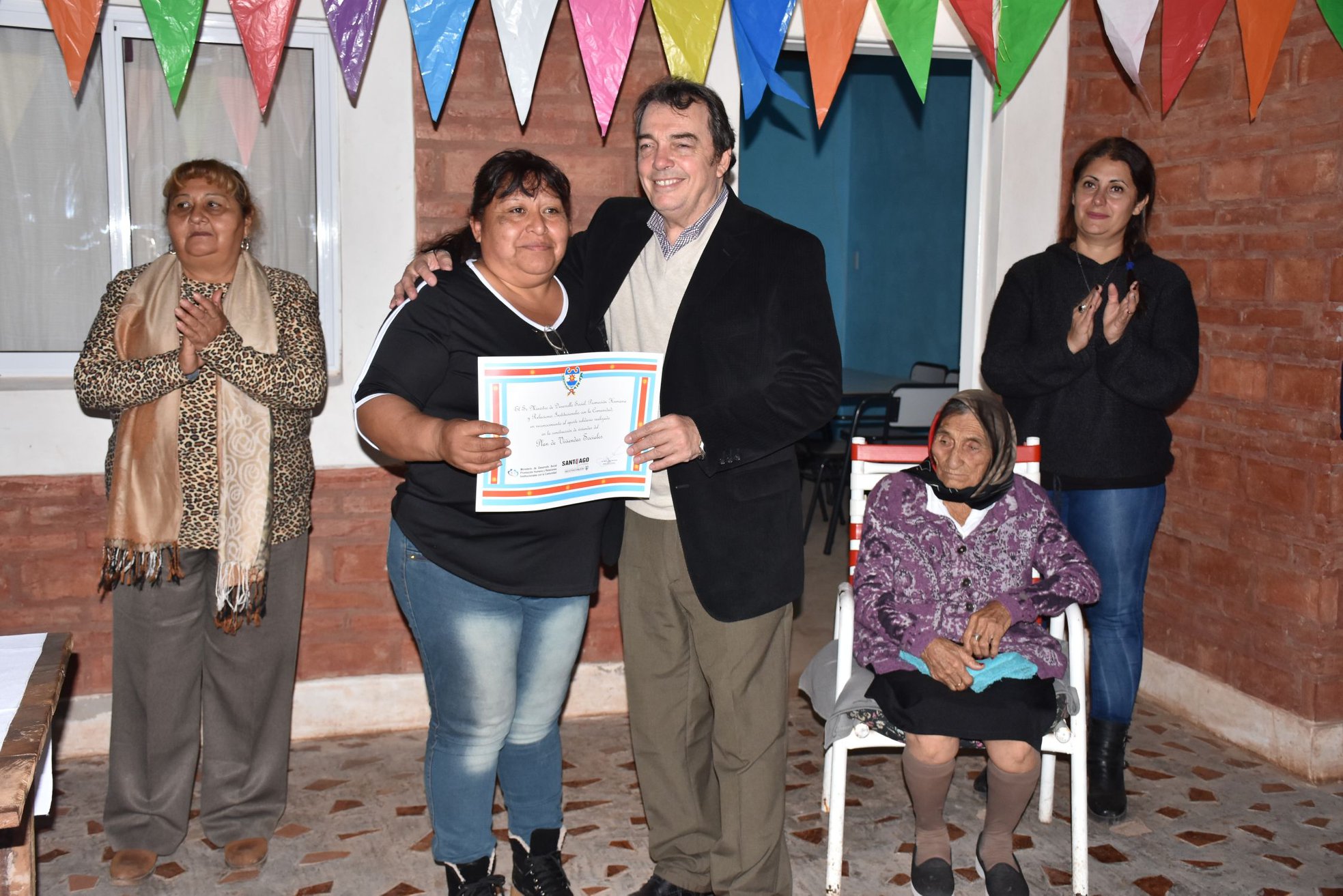 62589536_2379493328738095_78436599725031424_o