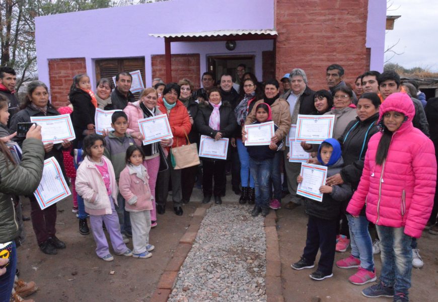 46 Viviendas Sociales inauguradas en Dpto. Banda