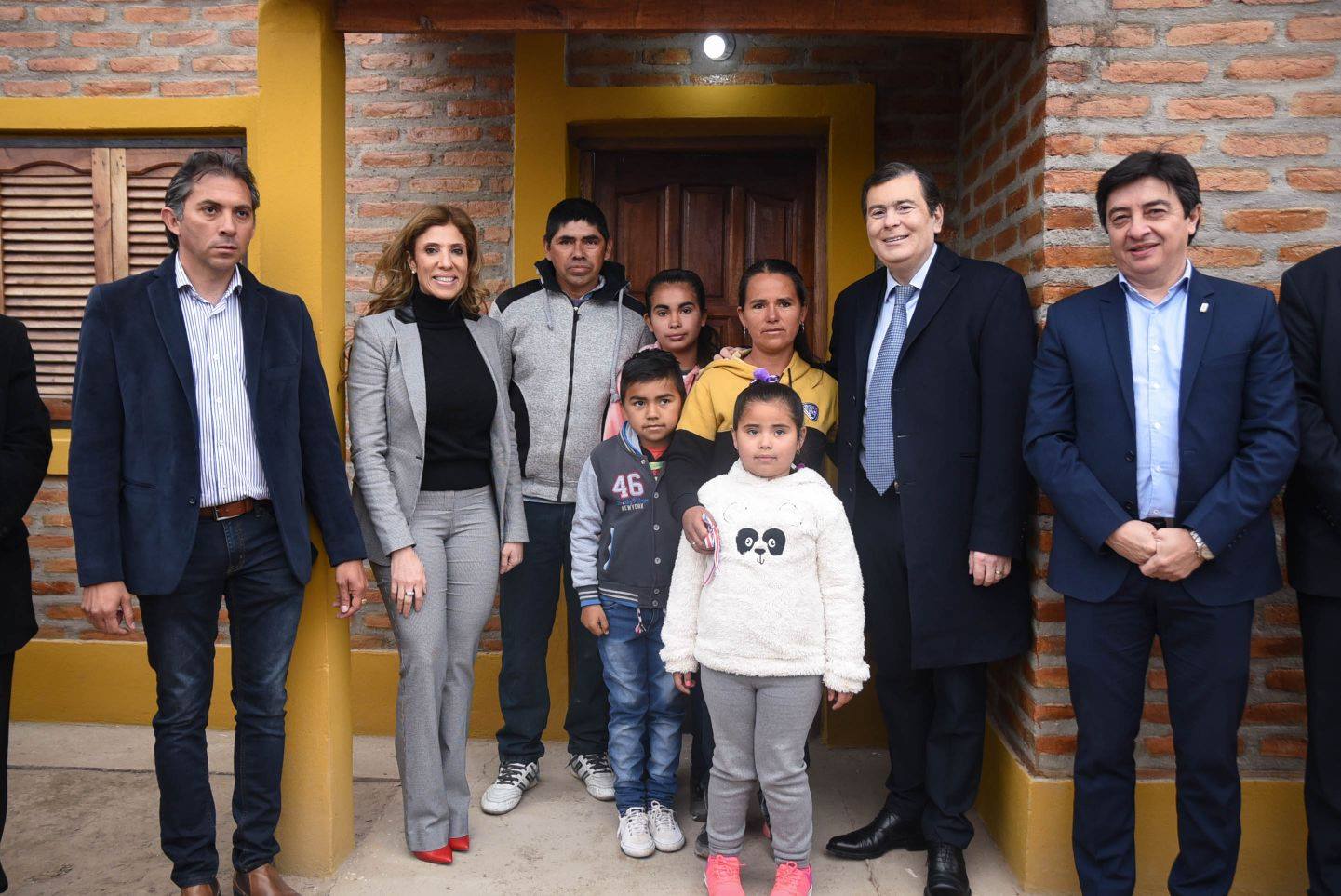 70454156_2546307788723314_7888553736639873024_o 70454156_2546307788723314_7888553736639873024_o