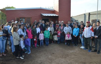 Inauguración de 25 Viviendas Sociales en Dpto. Choya