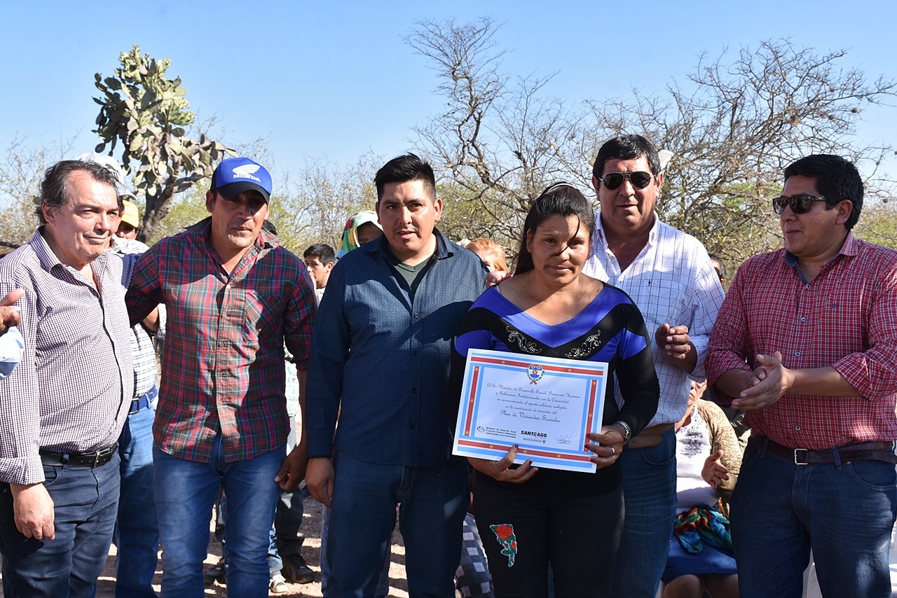 71382215_2577457545608338_2914260229459804160_o