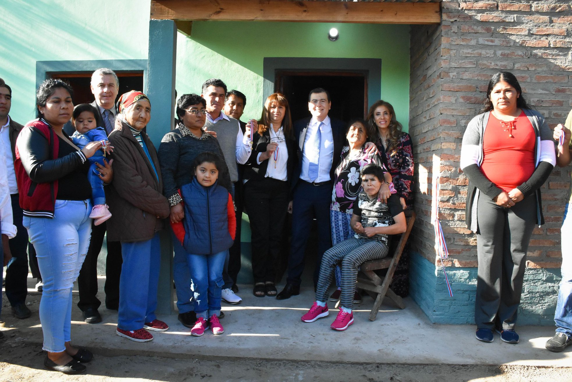 71494401_2576824422338317_334891789913686016_o