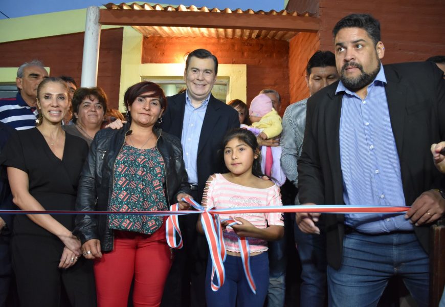 Entrega de 132 Viviendas Sociales en Dpto. Capital