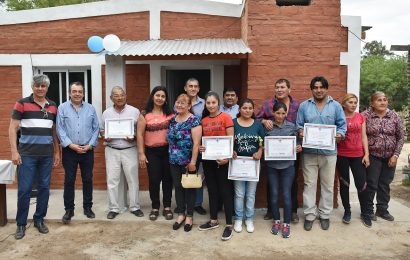 Viviendas Sociales entregadas en Dptos. Sarmiento, Taboada y San Martín Viviendas Sociales entregadas en Dptos. Sarmiento, Taboada y San Martín