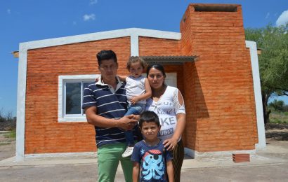 Entrega de Viviendas Sociales en Dpto. Avellaneda Entrega de Viviendas Sociales en Dpto. Avellaneda