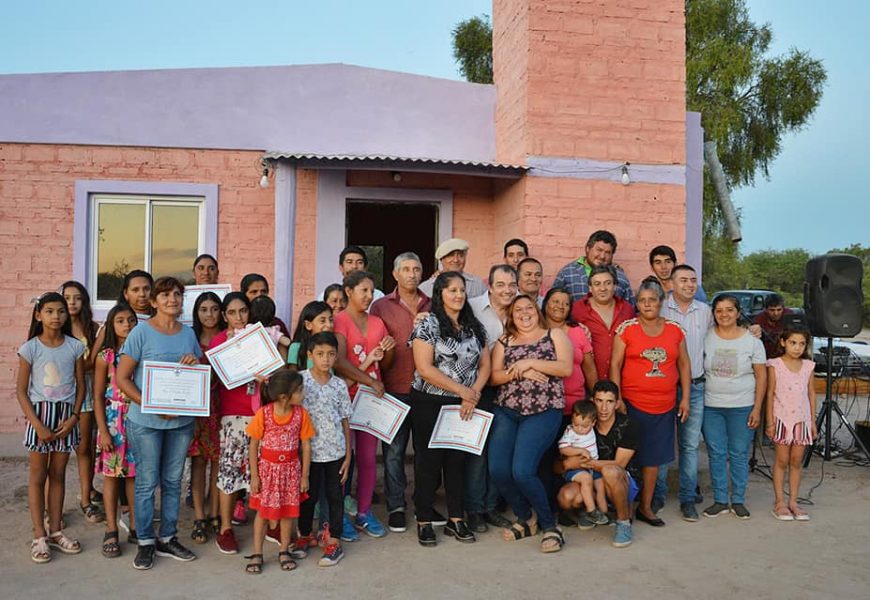 Entrega de Viviendas Sociales en Dpto. Moreno Entrega de Viviendas Sociales en Dpto. Moreno