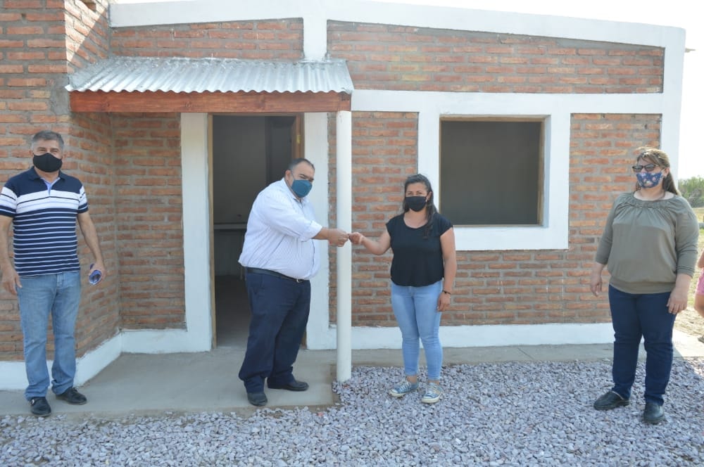 120334069_3152160781579738_230875092048155209_o