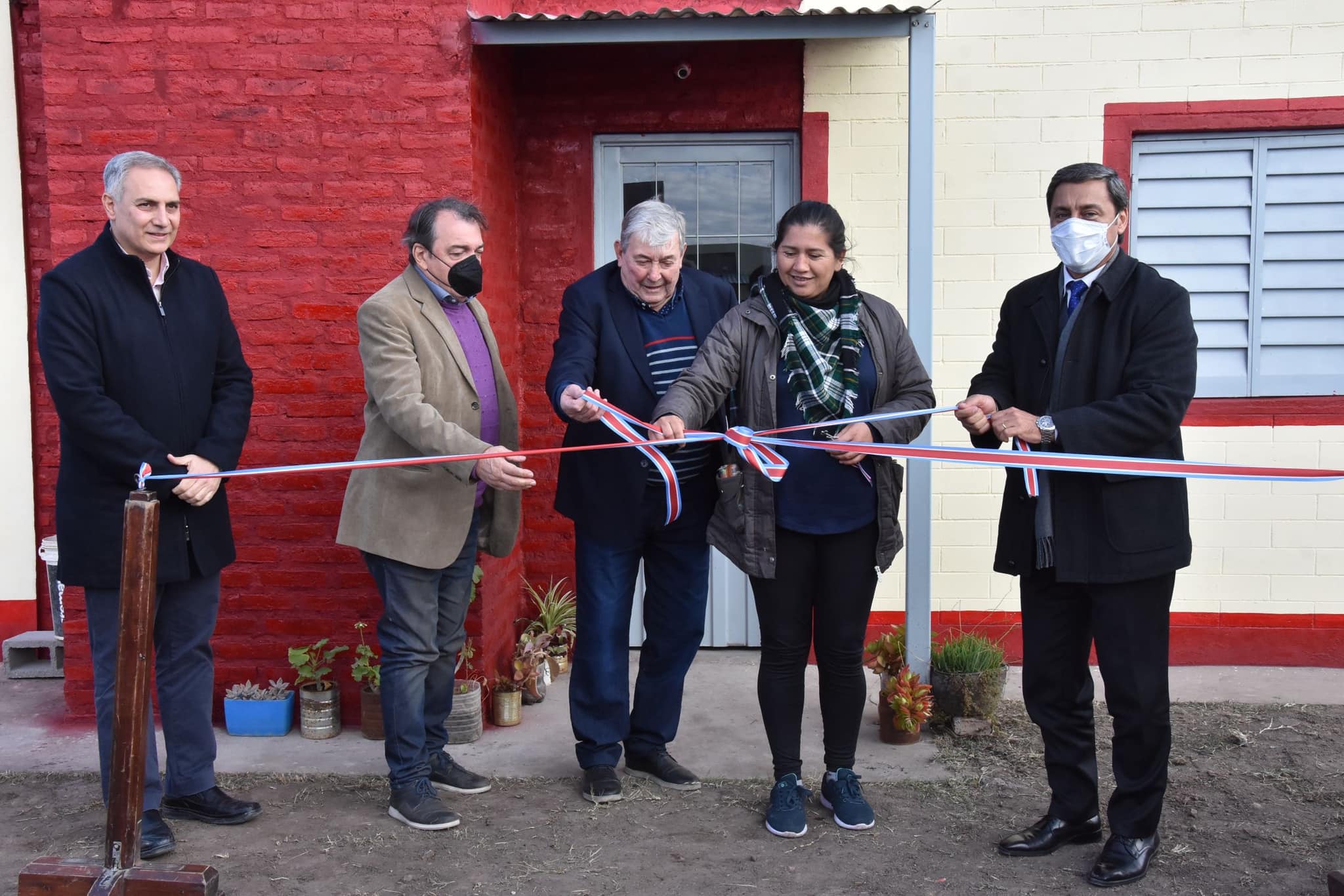 284418060_326261689681701_1187988059817544692_n