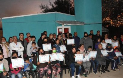 Entrega de 25 Viviendas Sociales en Dpto. Río Hondo