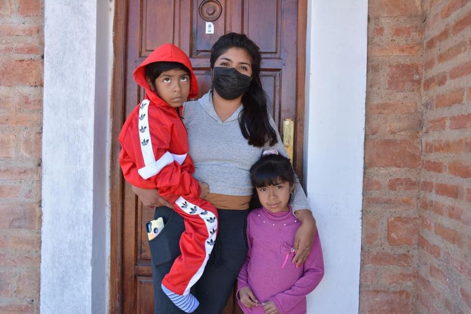 291812120_587594419401203_7990068708295740438_n