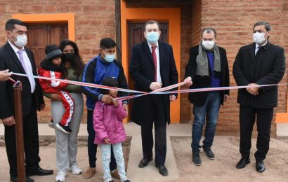 Inauguración de 65 Viviendas Sociales en Dpto. Moreno