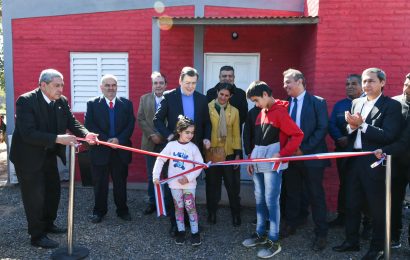 Entrega de 39 Viviendas Sociales en Dpto. Moreno Entrega de 39 Viviendas Sociales en Dpto. Moreno